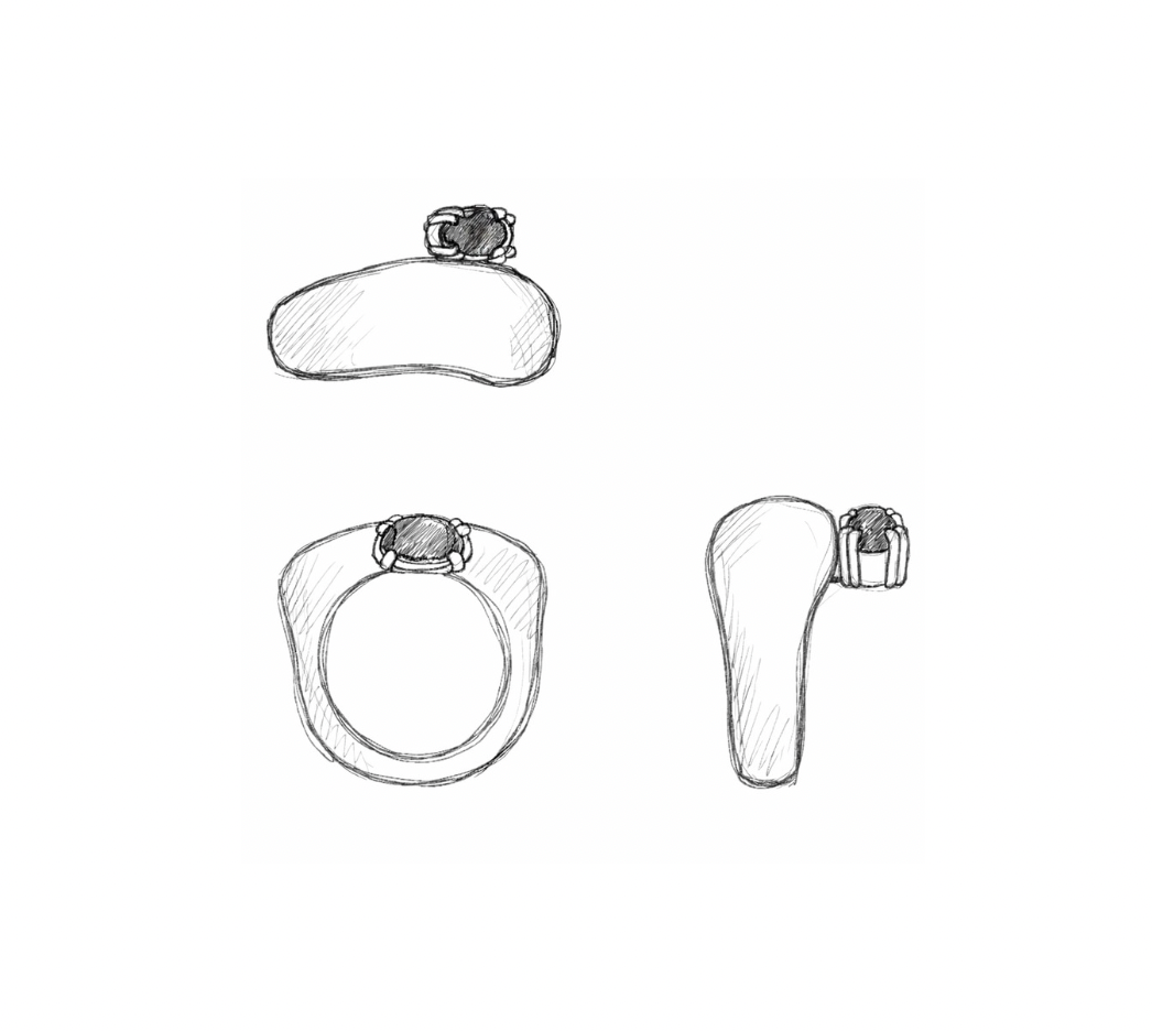 The silver grande oval ring lapis lazuli